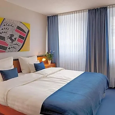 Otel Motorsport 3*